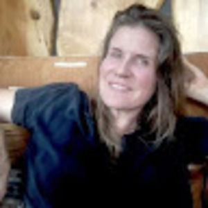 Meet your Posher, Holly